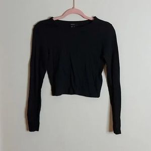 Forever21 black crop top sz. M